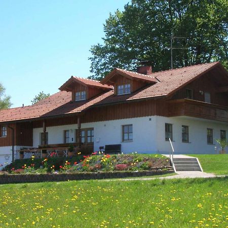Ferienwohnung Cornelia Frisch Санкт Освалд Екстериор снимка