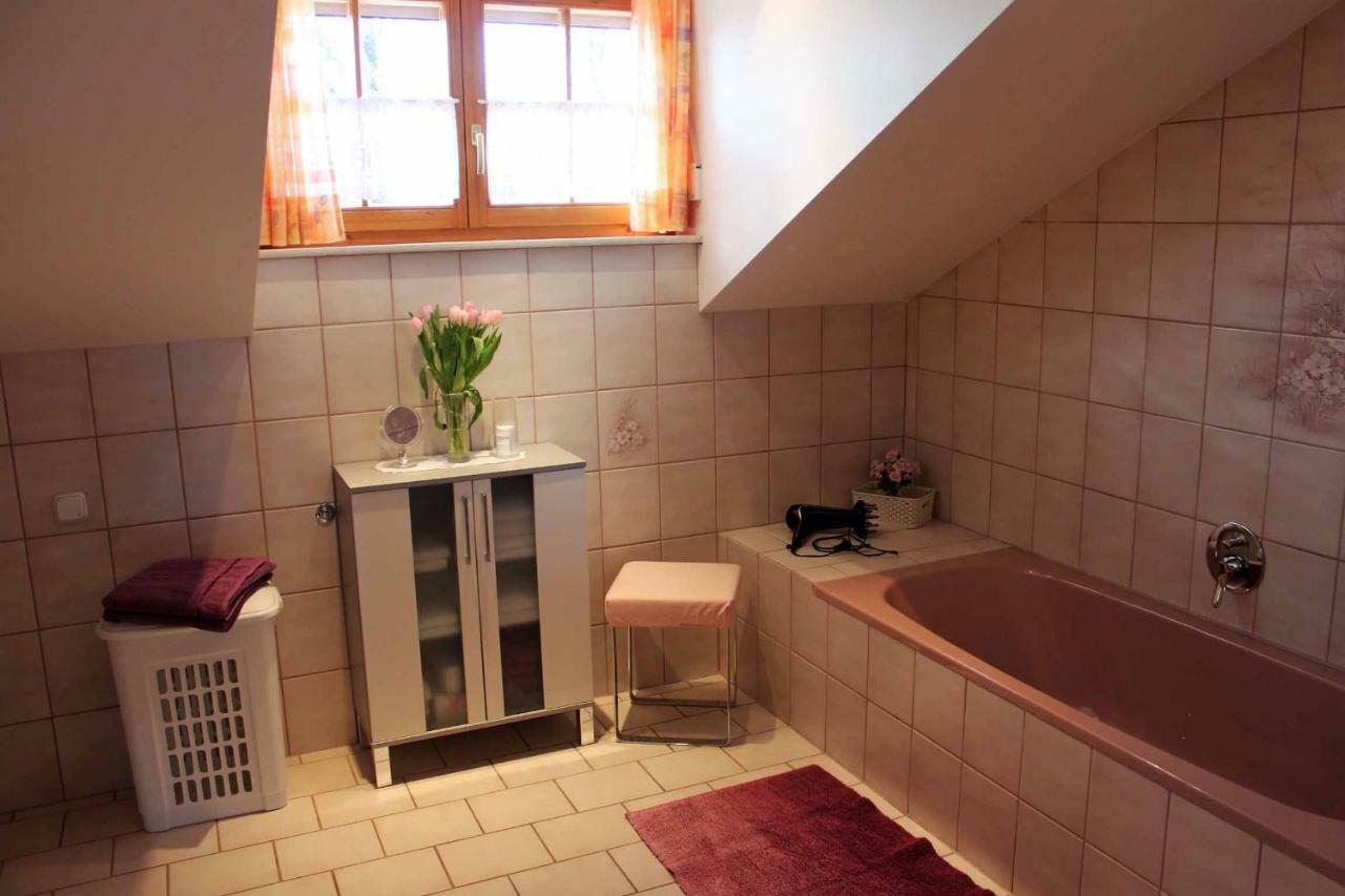 Ferienwohnung Cornelia Frisch Санкт Освалд Екстериор снимка